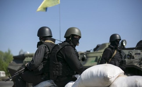 Бои на Донбассе вспыхнули с новой силой: штаб АТО сообщает о погибших и раненых