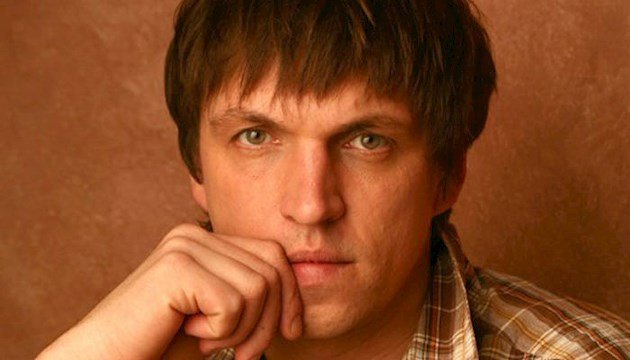 Известный российский актер устроил дебош в самолете
