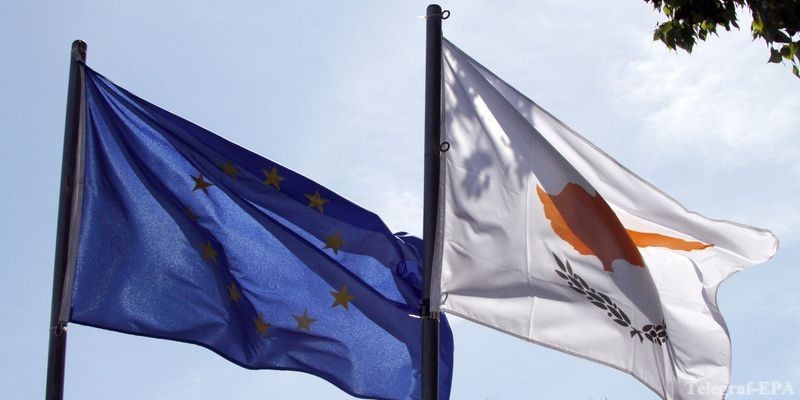 Евродепутаты обвиняют Кипр в содействии России в отмывании денег