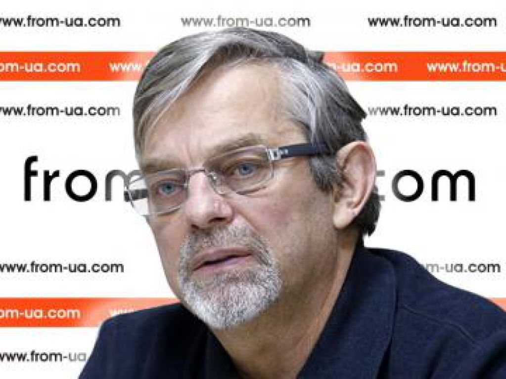Небоженко: «Порошенко настолько сконцентрировал власть, что его некому защищать»