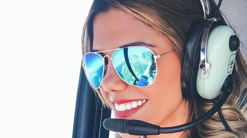 ТОП-6 самых горячих девушек-пилотов, покоривших не только небо, но и Instagram