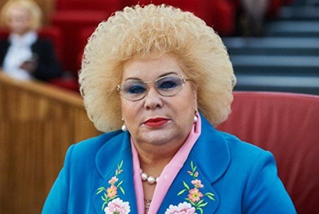 В Интернете шутят над российской замгубернатора: "Оно и Она"