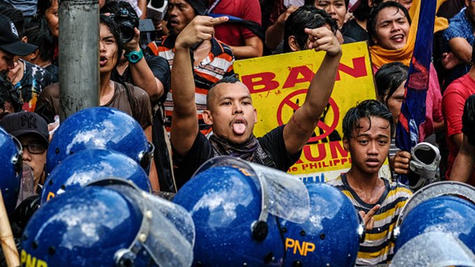 Жители Филиппин устроили Трампу «теплый» прием. ФОТО
