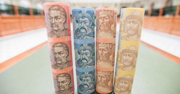 Выдадут деньгами: в Украине могут монетизировать льготы на проезд 