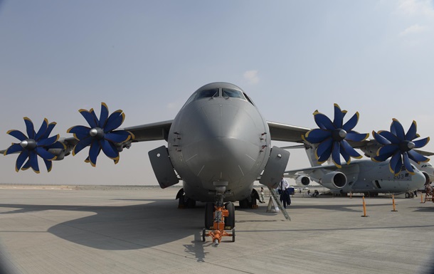 Украина наладит производство самолетов совместно с ОАЭ 