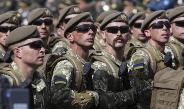Минобороны разрешило украинским военным отращивать усы и бороды
