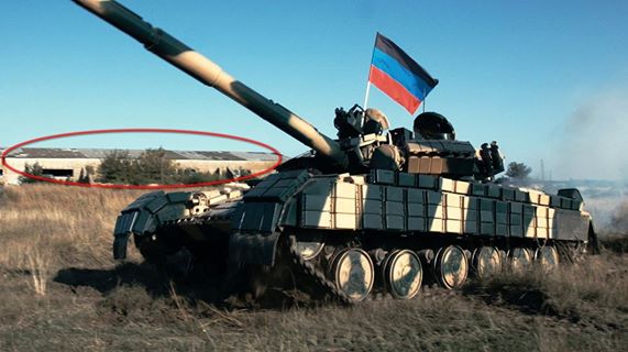 Колонна грузовиков и бронетехники с боевиками двинула на Донецк. ВИДЕО