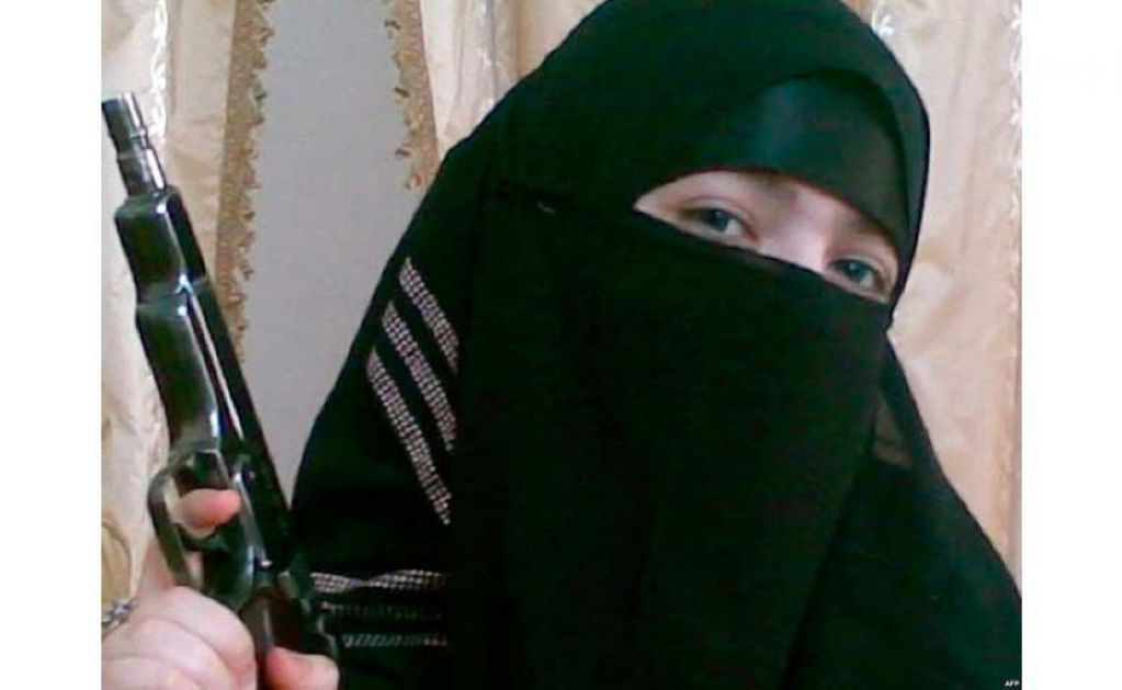 В Дании 17-летнюю девушку посадили в тюрьму на 8 лет за планирование атак на школы
