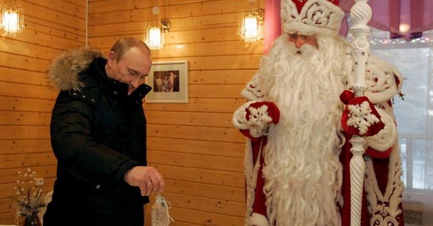 В России объявили войну Деду Морозу