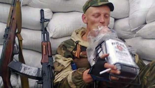 На Донбассе нашли документы об армии РФ, которые потерял пьяный «ихтамнет»