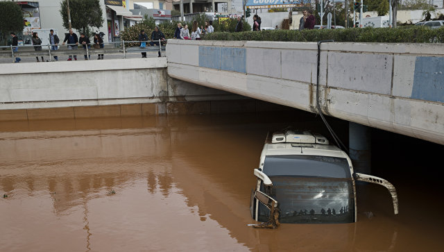 Таиланд страдает от наводнения, за 10 дней погибли 15 человек