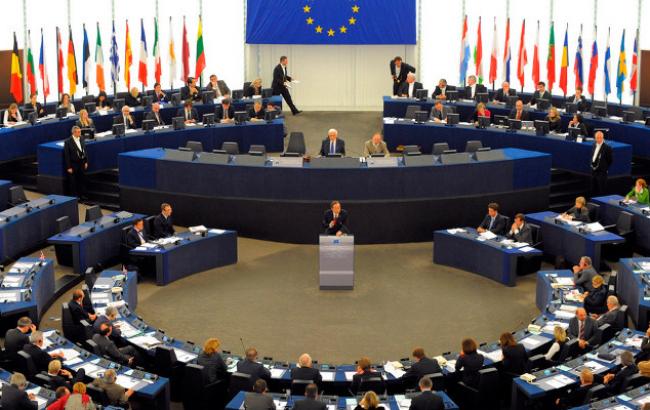 Еврокомиссия подала на Венгрию в суд из-за закона об образовании