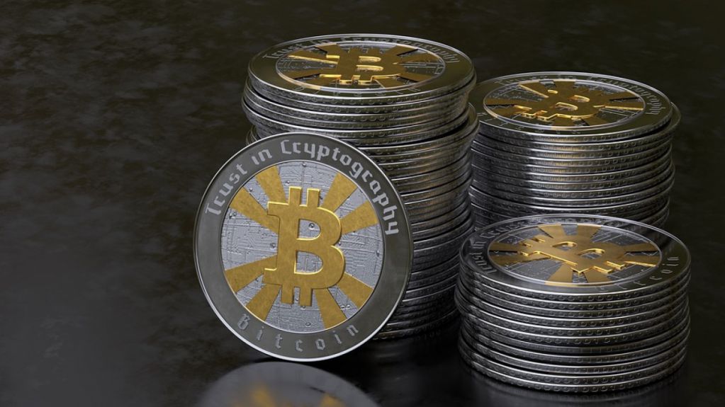 Японская IT-компания стала выплачивать зарплату в Bitcoin