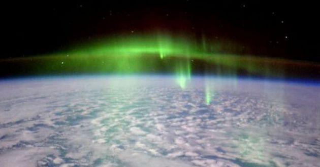 Астронавт показал неверояное северное сияние на Земле, снятое из космоса. ВИДЕО