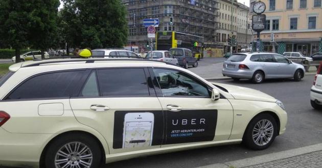 Свидетели показали, чем таксисты Uber «поднимают» себе настроение. ВИДЕО