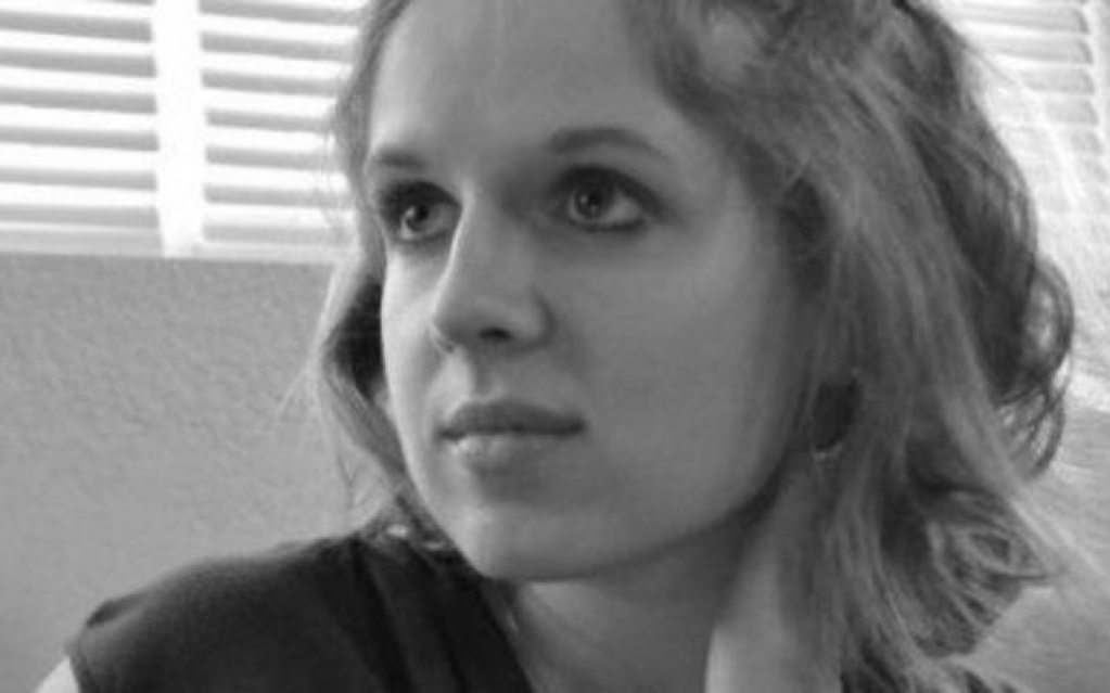 Учительницу арестовали после того, как муж застукал ее в постели с учеником