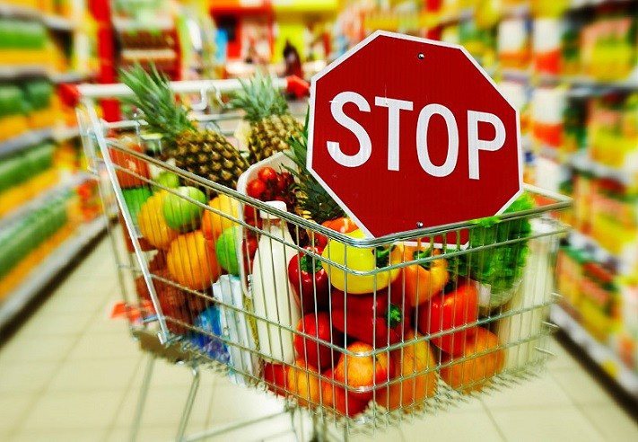 Список продуктов, которые точно не стоит покупать в супермаркете