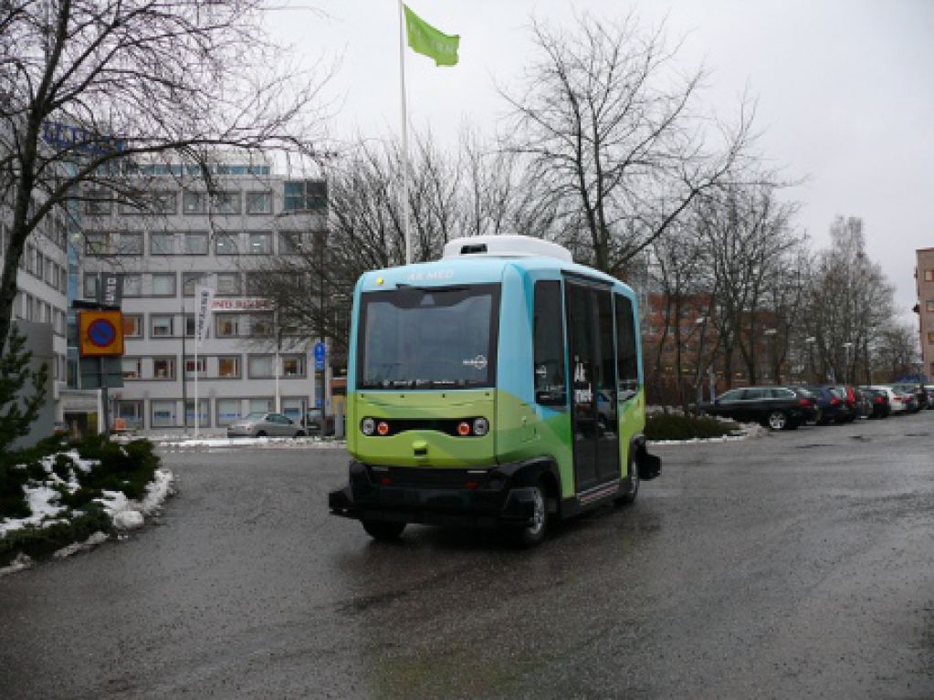 Стокгольм с января переходит на беспилотные автобусы