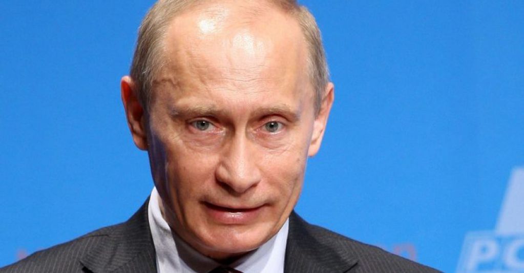 Это какой-то позор: в сеть слили оригинал скандального снимка Путина