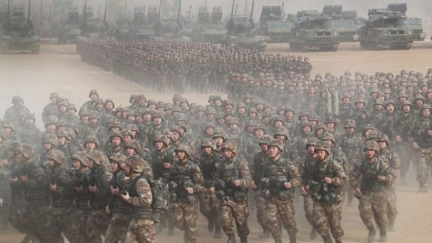 Президент Китая приказал военным готовиться к войне. ВИДЕО