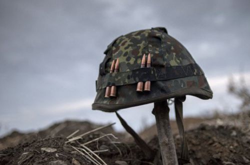 Штаб АТО: Из-за обстрелов боевиков погибли 3 украинских военных 