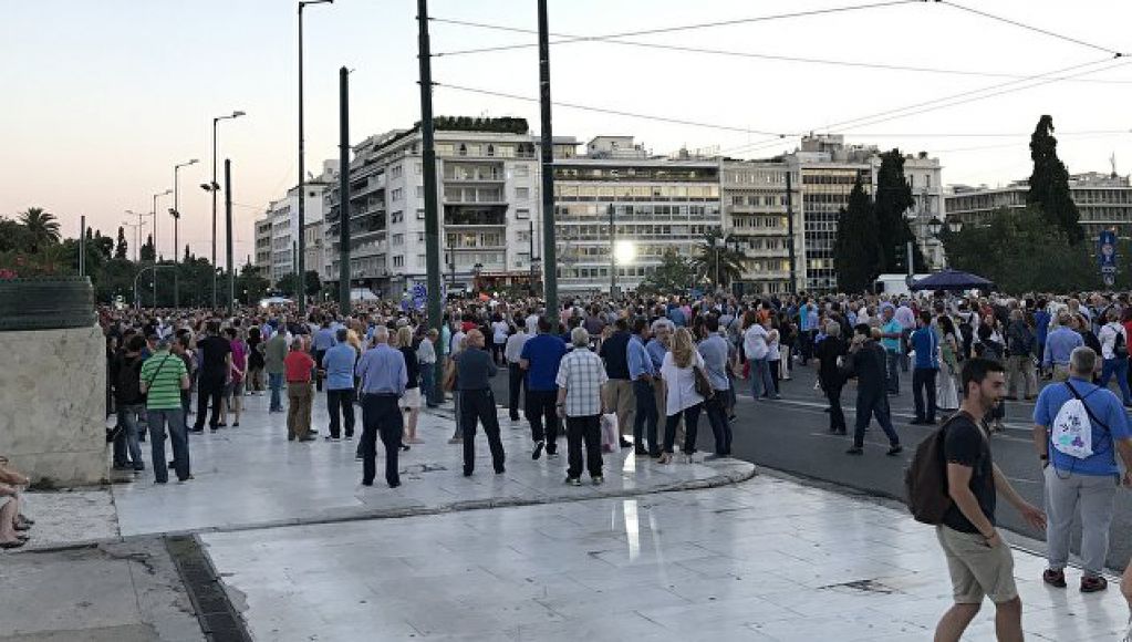 В Афинах в знак протеста на улицу собираются выйти сотрудники транспорта, моряки и врачи