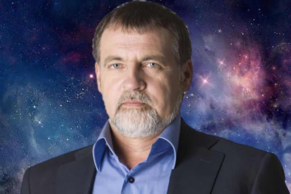 Гороскоп-прогноз на 2018 год от победителя шестого сезона «Битвы экстрасенсов» 
