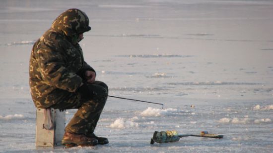 Столичным властям предложили заняться профилактикой несчастных случаев на льду