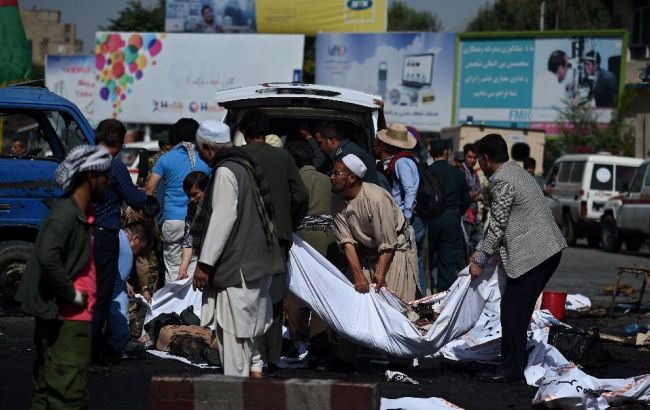Теракт в Кабуле: количество погибших от взрыва в отеле возросло до 40 человек