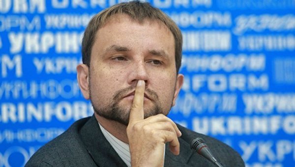 Запретить Цоя и Высоцкого: Вятрович объяснил свое скандальное предложение