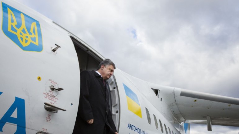 На перелет Порошенко в Вену потратили 800 тысяч бюджетных денег