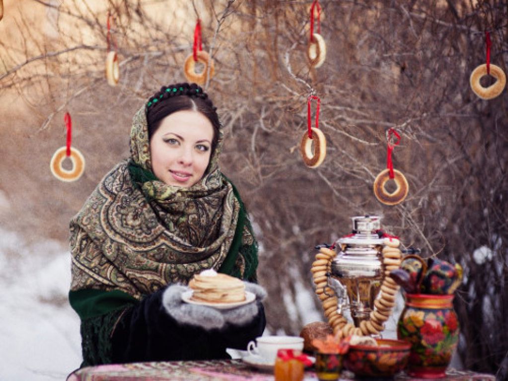 Лучшие гадания на Масленицу