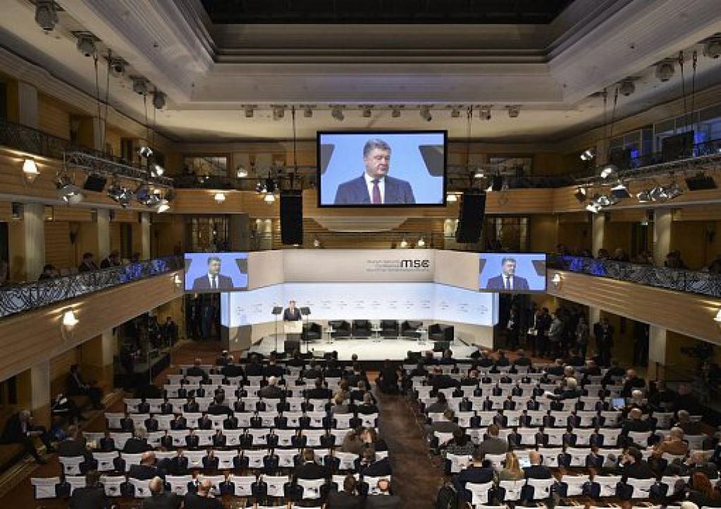 Владимир Фесенко. Мюнхен и Порошенко: диагноз проблем без рецептов решения 