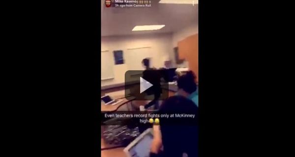 Разнимать не пытался: учитель снял жестокую драку учеников на видео