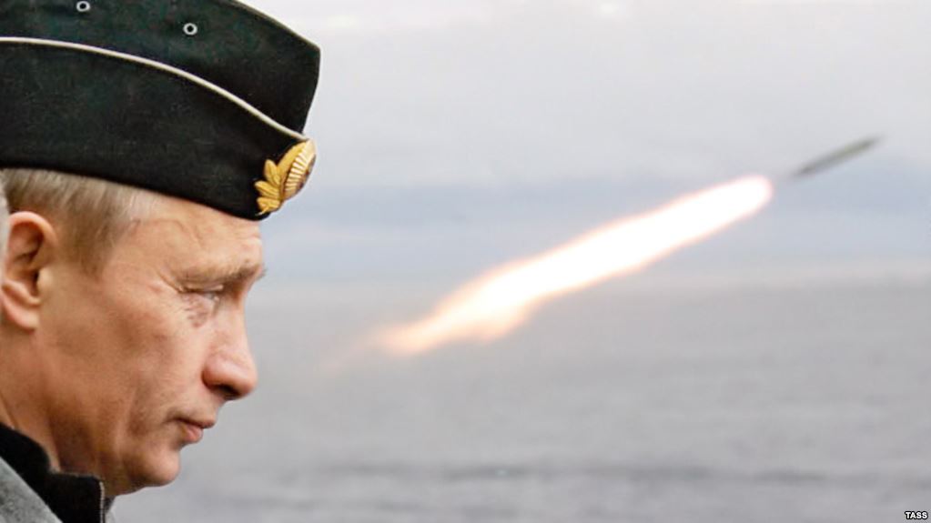 Путин признался, что создает новейшее ядерное и лазерное оружие
