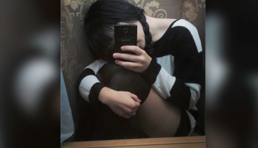 В России 16-летняя девушка покончила с собой после интима с двумя парнями