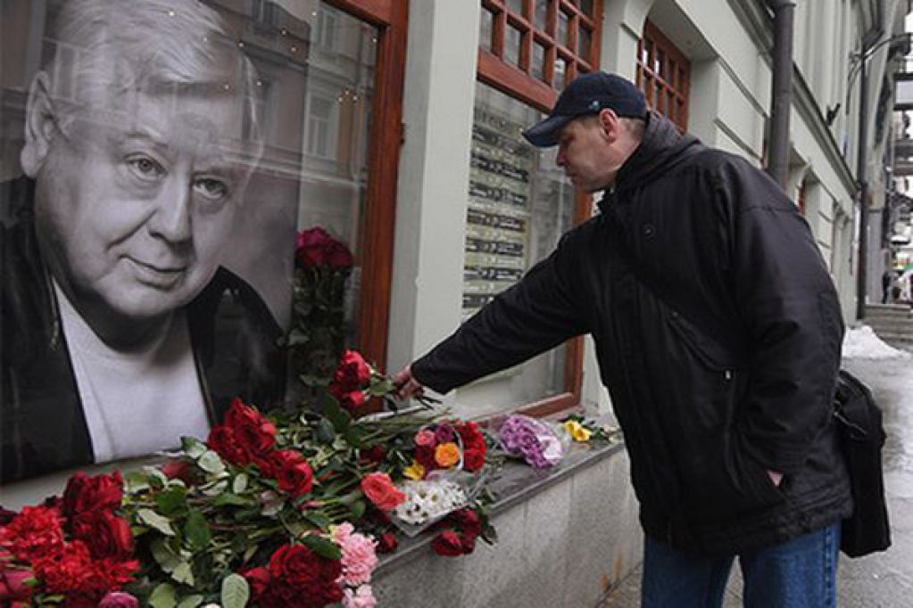 Российский пианист сравнил Табакова с офицером СС