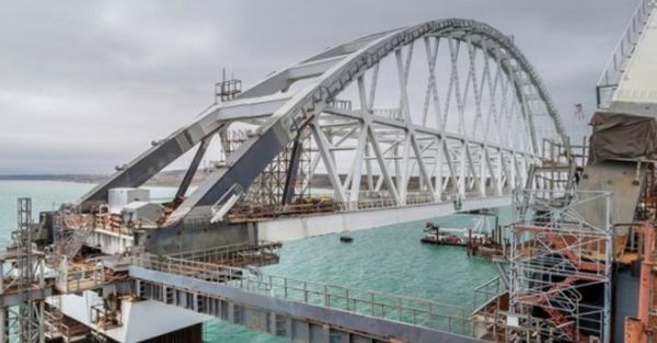 В этом месте строить страшно: российский ученый раскрыл правду о Керченском мосте