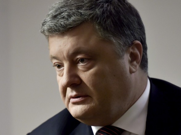 Порошенко назвал результаты выборов в Крыму фарсом с «филькиной грамотой»