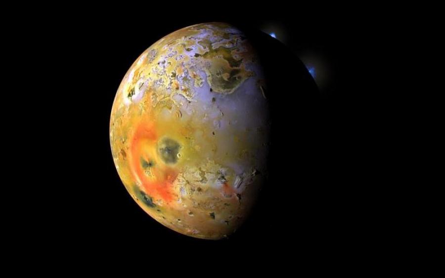 Привидение на поверхности Юпитера попало в объектив камеры