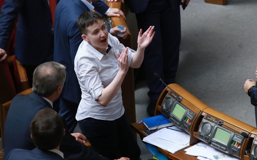 Обнаженная Савченко показала предвыборный ролик, Сеть в ауте