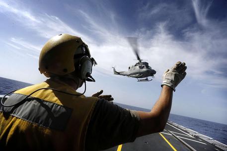 В Средиземном море разбился вертолет, есть погибший