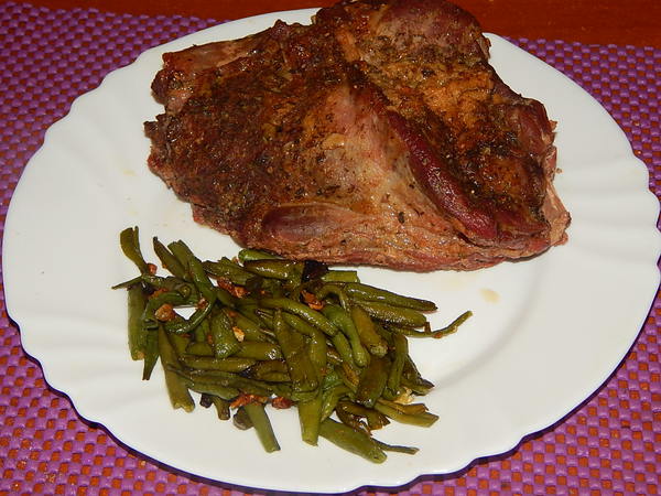 Кулинарная школа: Мясо говядины с гарниром из спаржи. Пошагово, с фото и ингредиентами