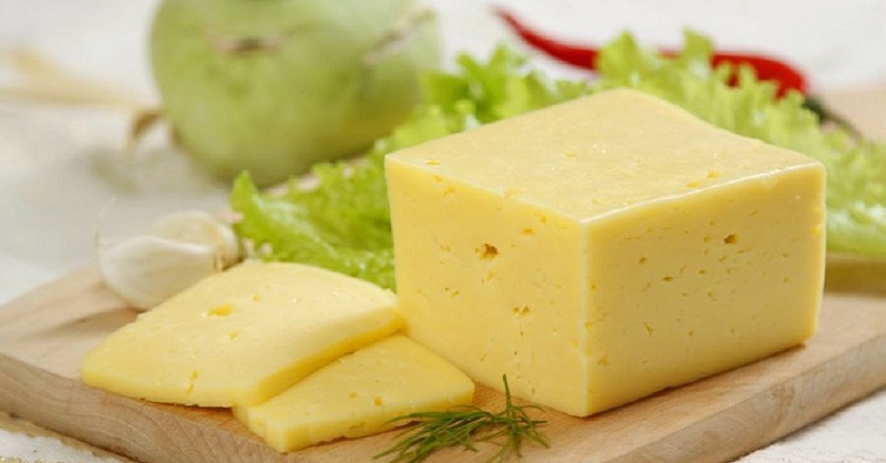 Сыр: кому обязательно есть этот продукт