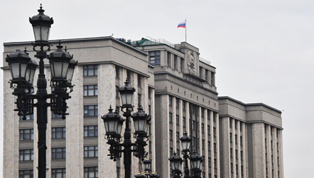 В РФ планируют наказывать за выполнение санкций США