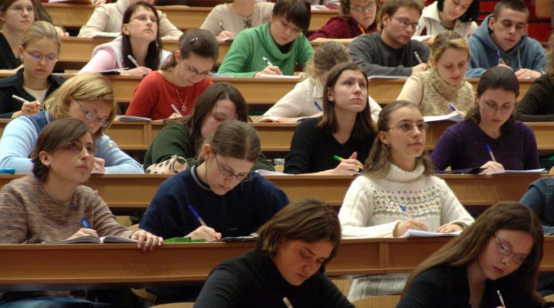Нова реформа загрожує українським студентам масовим відрахуванням
