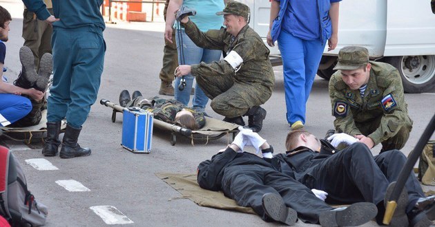 На репетиции парада в России ЧП, десятки пострадавших новобранцев. ФОТО