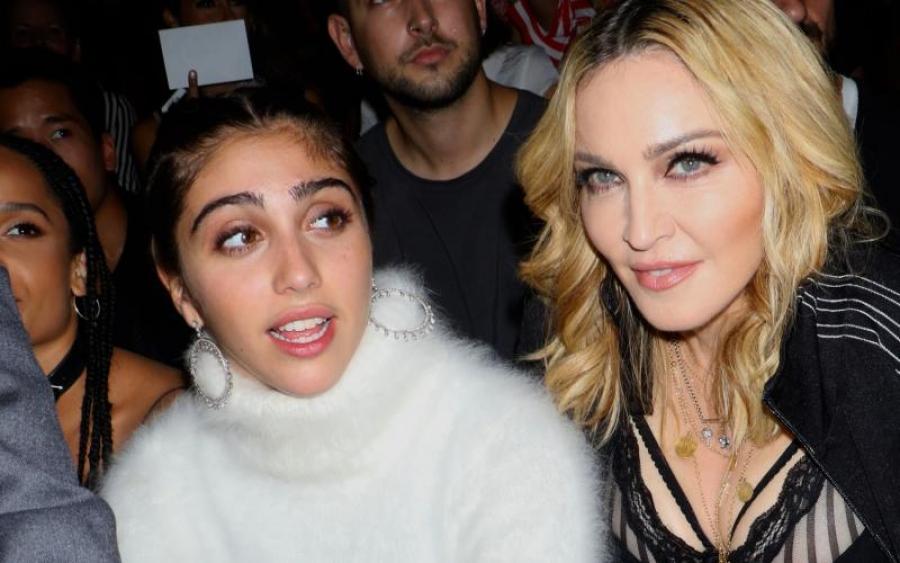 Дочь Мадонны показала свои заросли в рекламе Converse