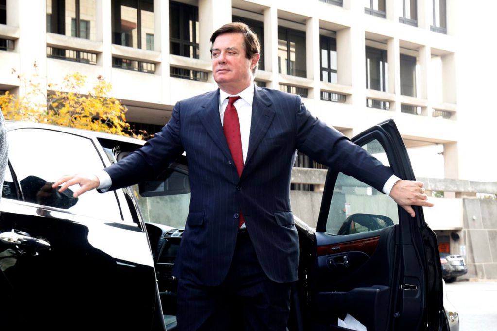 Мюллер утверждает, что Манафорт давил на свидетелей