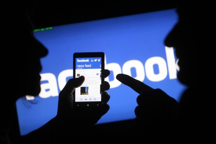 Facebook признался, какую информацию о пользователях собирает